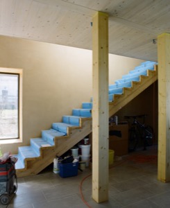 Maison en paille, escalier